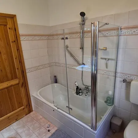 Independent With Breathtaking View بيت ضيافة